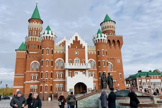 Город контрастов: в Йошкар-Олу из Казани