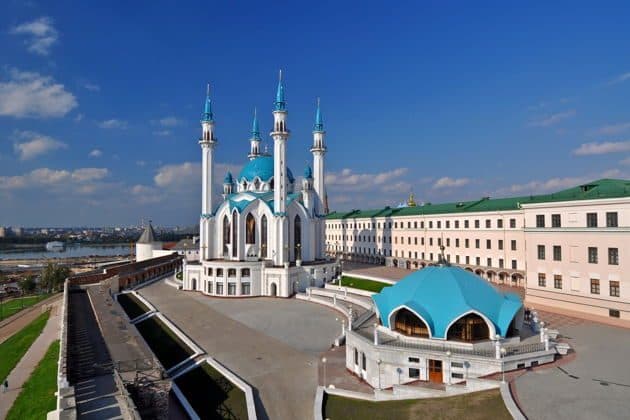 Расширенная экскурсия по Казани на транспорте туристов