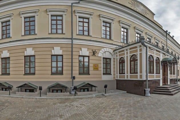 Расширенная экскурсия по Казани на транспорте туристов