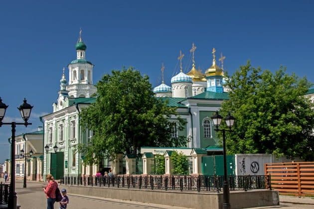 Старинные улицы Казани — Кремлёвская и Баумана