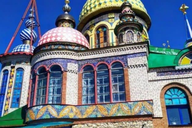 По окрестностям Казани: Свияжск, Раифа, Иннополис и Вселенский храм